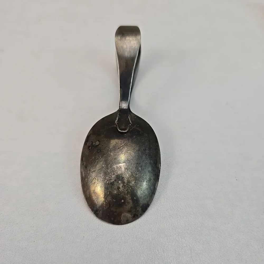 Vintage WM. A. Rogers / Oneida LTD Silverplate Child Toddler Spoon & Baby Spoon